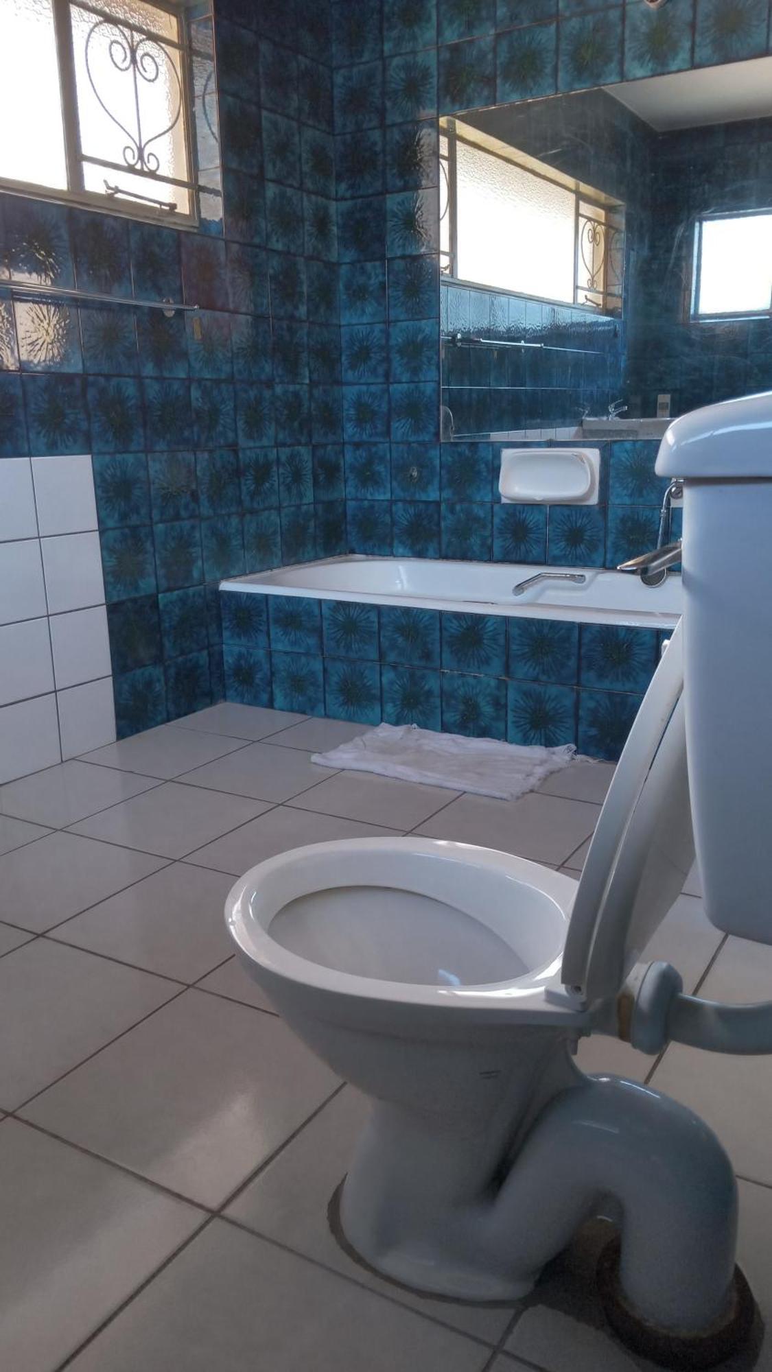 Acacia Guesthouse Kempton Park Buitenkant foto
